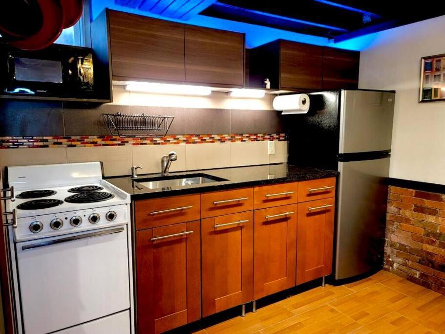 Live In This Iconic East Side Lower Level Unit Providence Zewnętrze zdjęcie
